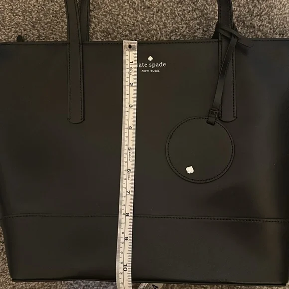 Authentic Kate Spade shoulder bag - Picture 8 of 8